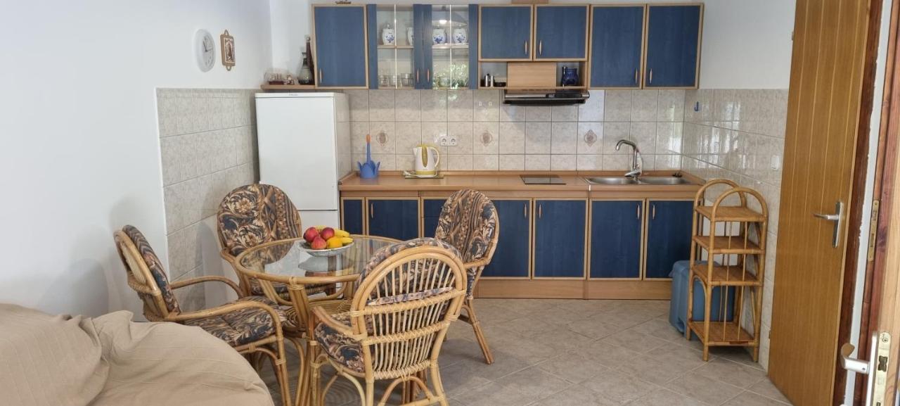 Apartmani Karla Baska  Ngoại thất bức ảnh