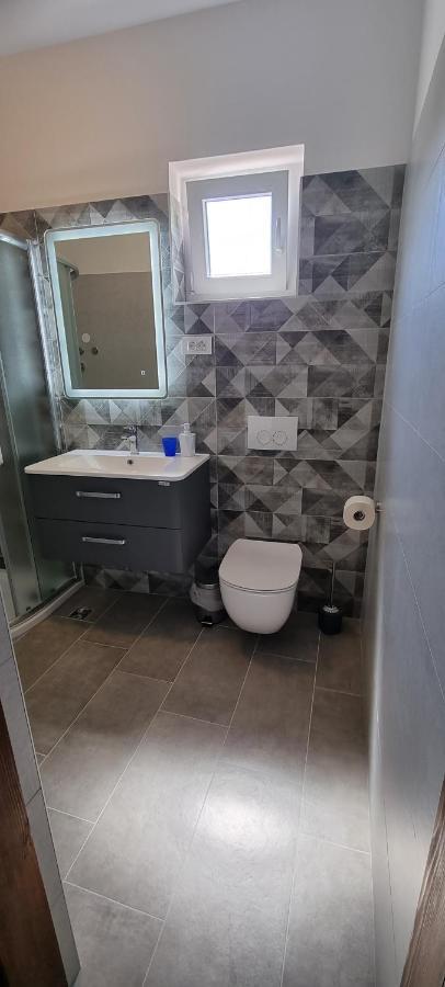 Apartmani Karla Baska  Ngoại thất bức ảnh
